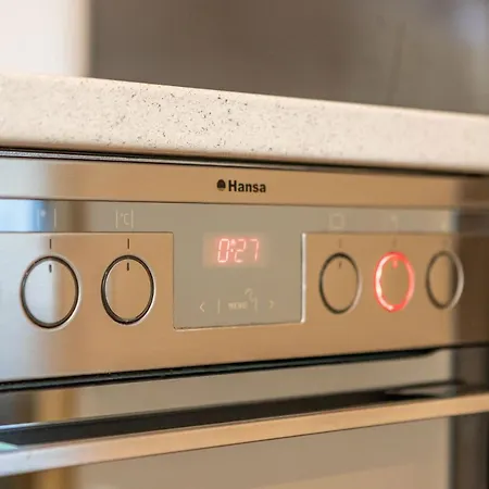 Anbo アパート パランガ